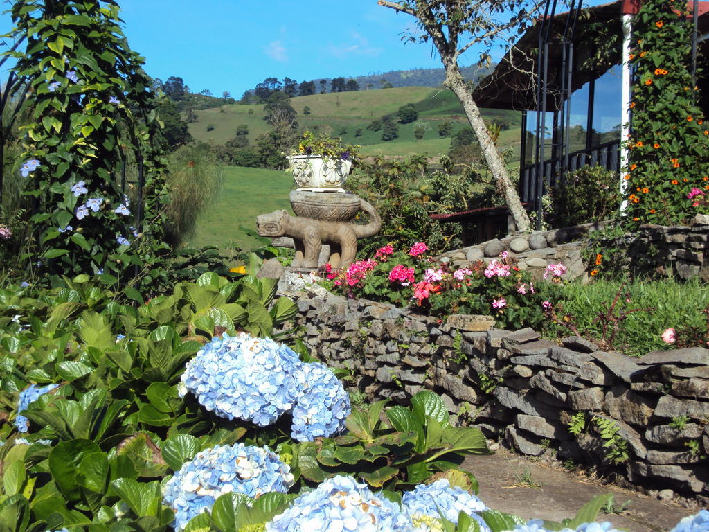 Guayabo Lodge Santa Cruz  Luaran gambar